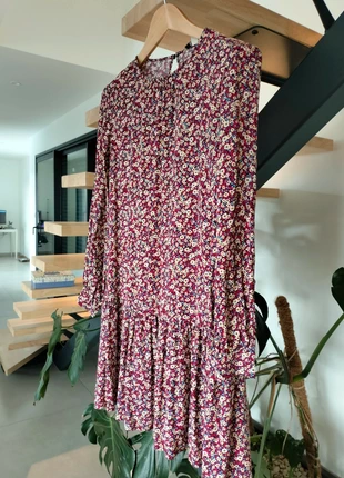 Robe manches longues fleurie Esprit taille 36, marke: Esprit, zustand: Sehr gut, größe: S / 36 / 8, 15,00 €, 16,45 € inklusive Vinted-Käuferschutz