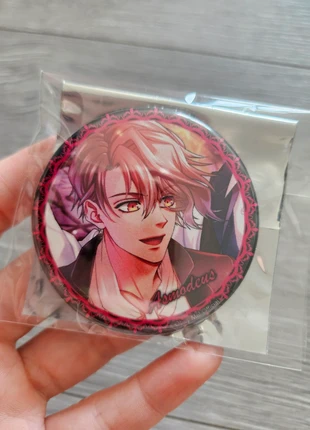 Broche/badge Amsodeus Obey!me, marque: Goodies, état: Très bon état, 10,00 €, 11,20 € Protection acheteurs (Pro) incluse