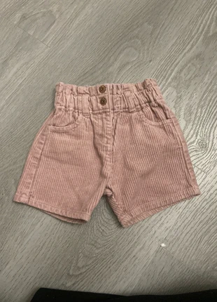 Short velours bébé fille, marque: Kiabi, état: Très bon état, taille: 3-6 mois / 62 cm, 2,00 €, 2,80 € Protection acheteurs incluse