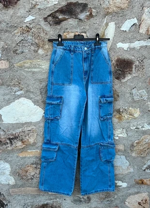 Jeans denim cargo con tasche, brand: Denim, condizioni: Ottime, taglia: XS / IT 38 / EU 34, €10.00, €11.20 include la Protezione acquisti