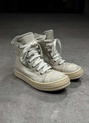Rick Owens mainline Ramones high milk white 37 IT / 38 EU, brand: Rick Owens, condition: Good, size: 37, €320.00, €336.70 includes Buyer Protection Pro