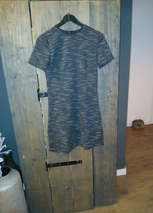 Jurk korte mouw maat M. Vero moda, merk: Vero Moda, staat: Heel goed, maat: M / 38 / 10, € 2,50, € 3,33 inclusief Kopersbescherming