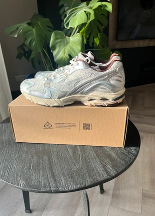 Mizuno Waverider 10, marque: MIZUNO, état: Neuf avec étiquette, taille: 43, 70,00 €, 74,20 € Protection acheteurs incluse