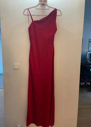 robe rouge, marke: Zara, zustand: Neu, mit Etikett, größe: M / 38 / 10, 23,00 €, 24,85 € inklusive Vinted-Käuferschutz