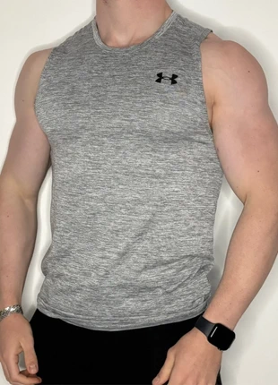 Débardeur Under Armour gris - Taille S, marke: Under Armour, zustand: Sehr gut, größe: S, 12,00 €, 13,30 € beinhaltet Vinted-Käuferschutz Pro