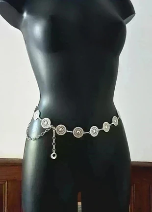 Ceinture chaîne de taille cercles argentée, brand: lolilota, condition: Very good, size: Adjustable, €8.90, €10.05 includes Buyer Protection Pro