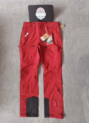 Pantalon technique Beyond Nordic Hardshell femme – Taille S, brand: Beyond Nordic, condizioni: Nuovo con cartellino, taglia: S / IT 40 / EU 36, €65.00, €68.95 include la Protezione acquisti Pro