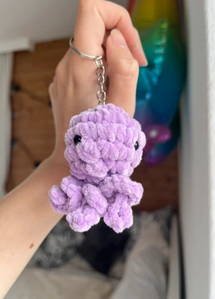 Amigurumi keychain jellyfish | Crochet Plushie, marke: Fait Main, zustand: Neu, mit Etikett, 6,00 €, 7,00 € inklusive Vinted-Käuferschutz