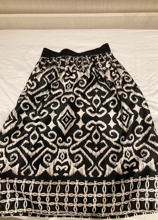 Gonna a vita alta – Blu e panna – Taglia unica, marca: Fantasia, estado: Muito bom, tamanho: Tamanho único, €5.00, €5.95 inclui Proteção do Comprador