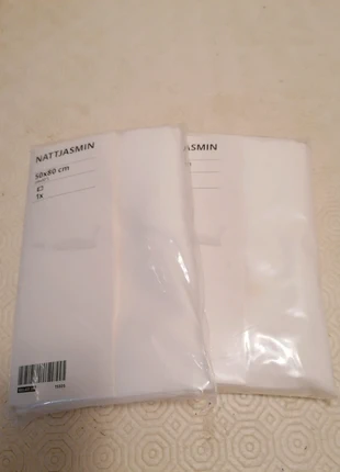 Duas fronhas de almofada de 50 por pôr 80, marca: IKEA, estado: Novo com etiquetas, tamanho: Outro, €10.00, €11.20 inclui Proteção do Comprador