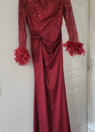 Robe de soirée longue bordeaux sirène en dentelle avec plumes -  Taille M, marque: Shein, état: Très bon état, taille: M / 38 / 10, 23,00 €, 24,85 € Protection acheteurs incluse