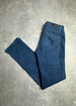 Jean Levi's coupe droite - bleu marine - Taille S/W27, marke: Levi Strauss & Co., zustand: Sehr gut, größe: S / 36 / 8, 12,00 €, 13,30 € beinhaltet Vinted-Käuferschutz Pro