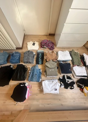 Gros lot de vêtements, marca: Zara, estado: Muito bom, tamanho: S / 36 / 8, €250.00, €263.20 inclui Proteção do Comprador
