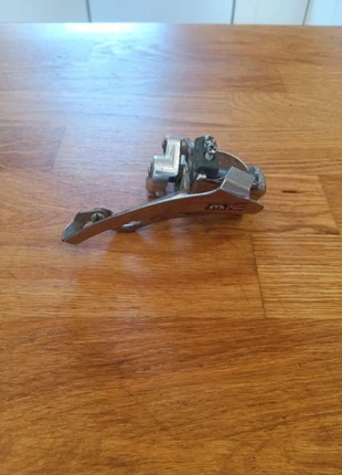 Dérailleur avant shimano, marke: Shimano, zustand: Sehr gut, 5,00 €, 5,95 € inklusive Vinted-Käuferschutz