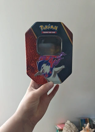 Boîte pokémon puissances divergentes vide, marke: Pokémon, zustand: Sehr gut, 2,80 €, 3,64 € inklusive Vinted-Käuferschutz