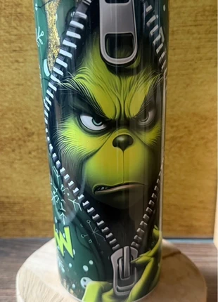 Grinch thermo mug christmas tumbler, marca: Mug, estado: Muito bom, €12.00, €13.30 inclui Proteção do Comprador Pro