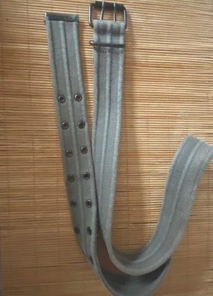 Stoffgürtel, Grün-Grau, doppelte Schnalle, Größe L, marque: Sonstiges, état: Bon état, taille: 115 cm, 1,50 €, 2,28 € Protection acheteurs incluse