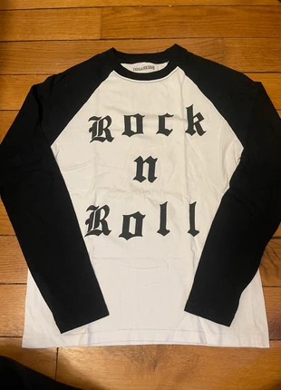 T-shirt Zadig& Voltaire, marque: Zadig & Voltaire, état: Neuf sans étiquette, taille: 12 ans / 152 cm, 22,99 €, 24,84 € Protection acheteurs incluse