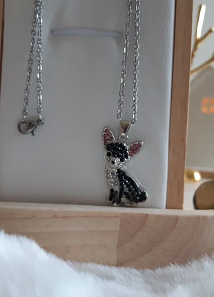 Collier pendentif acier inoxydable dolly chien chihuahua, marke: Les bijoux de Lili, zustand: Sehr gut, 12,99 €, 14,34 € inklusive Vinted-Käuferschutz