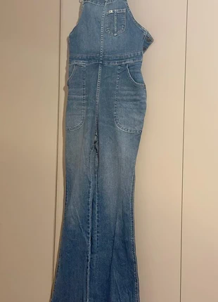 Salopette a zampa tg m, marque: Lee, état: Très bon état, taille: M / 38 / 10, 30,00 €, 32,20 € Protection acheteurs incluse