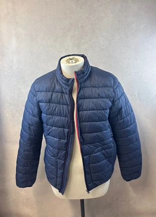 Doudoune bleu marine – Easy Wear – Taille M – Lot MI29, marque: Easy Wear, état: Très bon état, taille: M, 19,00 €, 20,65 € Protection acheteurs incluse