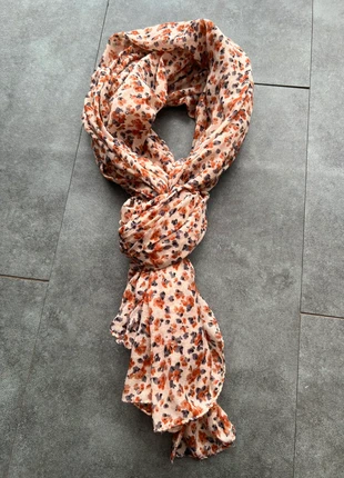Foulard Femme, marque: Promod, état: Neuf sans étiquette, 3,00 €, 3,85 € Protection acheteurs incluse