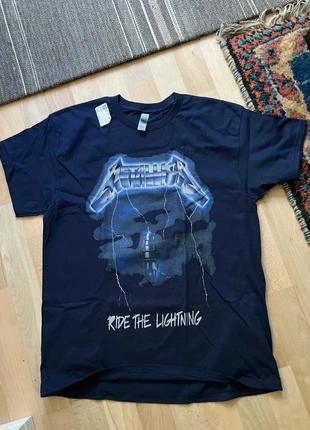 Vintage old school metallica ride the lightning, merk: Metallica, staat: Nieuw met prijskaartje, maat: L, € 35,00, € 37,45 inclusief Kopersbescherming