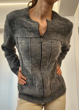 100% wool warm gray zip-up cardigan or jacket, marque: Lana, état: Très bon état, taille: XL / 42 / 14, 18,00 €, 19,60 € Protection acheteurs incluse
