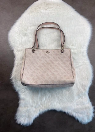 Sac a main Guess - Beige et Rose - Aucun DéFaut, brand: GUESS, condition: Very good, €45.00, €47.95 includes Buyer Protection