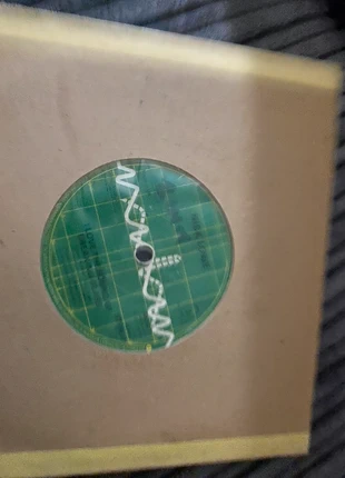 7inch single nick lowe, condition: Very good, £1.00, £1.38 includes Buyer Protection