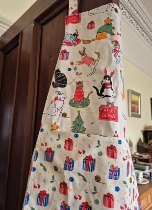 Ulster Weavers Christmas Cats apron, brand: Ulster Weavers, condition: New with tags, £16.00, £17.50 includes Buyer Protection