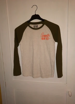 Polo manches longues Converse Taille 8-10 ans, marke: Converse, zustand: Gut, größe: 8 Jahre / 128, 1,00 €, 1,75 € inklusive Vinted-Käuferschutz