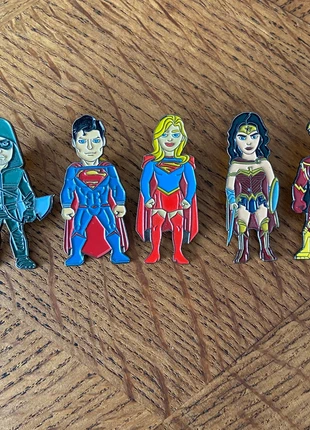 Lot de Pins DC Comics, brand: DC Comics, condition: New without tags, size: One size, €15.00, €16.45 includes Buyer Protection