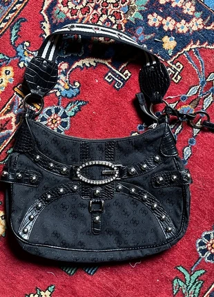 Guess hobo bag / borsa a spalla, marque: GUESS, état: Très bon état, 85,00 €, 89,95 € Protection acheteurs incluse