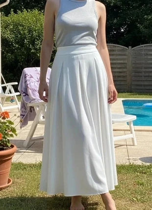 Jupe longue blanche taille S - élégante et fluide, marke: Éléane Studio, zustand: Sehr gut, größe: S / 36 / 8, 33,90 €, 36,30 € beinhaltet Vinted-Käuferschutz Pro