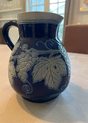 Beautiful jug from Betschdorf, marke: Betschdorf, zustand: Sehr gut, 12,00 €, 13,30 € inklusive Vinted-Käuferschutz