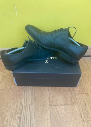 Chaussure torrente, taille 44, en très bonne état, marca: Torrente, estado: Muy bueno, tamaño: 44, 29,00 €, 31,15 € Protección al comprador incluida