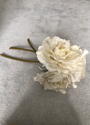 Artificial Silk flowers - 3 extra large, condition: Good, £3.50, £4.38 includes Buyer Protection