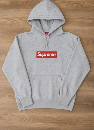 Sweat Supreme Box Logo Gris – Taille L, marke: Supreme, zustand: Neu, größe: L / 40 / 12, 80,00 €, 84,70 € inklusive Vinted-Käuferschutz