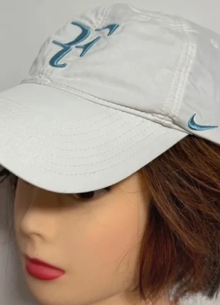 Nike Roger federer casquette vintage, merk: Nike, staat: Heel goed, maat: Universele maat, € 35,00, € 37,45 inclusief Kopersbescherming Pro