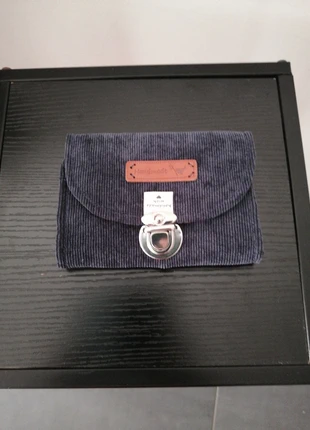 Porte monnaie en velours côtelé fait main, merk: Fait Main, staat: Nieuw zonder prijskaartje, € 7,00, € 8,05 inclusief Kopersbescherming