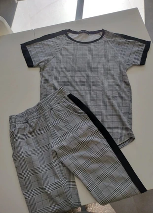 Ensemble gris à rayures frilivin, marke: Frilivin, zustand: Sehr gut, größe: S / 36 / 8, 6,00 €, 7,00 € beinhaltet Vinted-Käuferschutz Pro