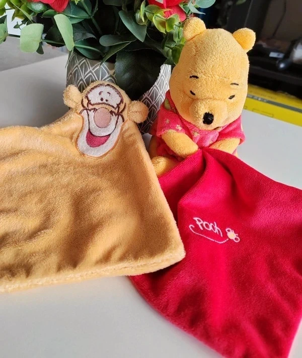 Lot de 2 doudou/peluche - Winnie l'ourson, Disney