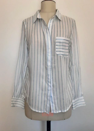 Chemise blanche à rayures bleues Neuve, marca: Kocca, estado: Nuevo sin etiquetas, tamaño: M / 38 / 10, 26,00 €, 28,00 € Protección al comprador incluida