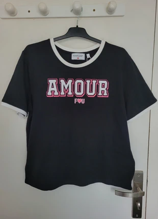 T-shirt Naf Naf, brand: Naf Naf, condizioni: Nuovo con cartellino, taglia: L / IT 44 / EU 40, €5.00, €5.95 include la Protezione acquisti