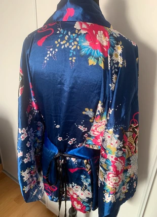 Kimono furisode, merk: sans marque, staat: Heel goed, maat: Universele maat, € 6,00, € 7,00 inclusief Kopersbescherming