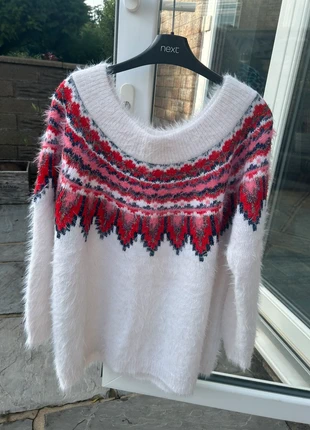 White fluffy xmas jumper, brand: Matalan, condition: Very good, size: L / UK 16-18, £6.00, £7.00 includes Buyer Protection