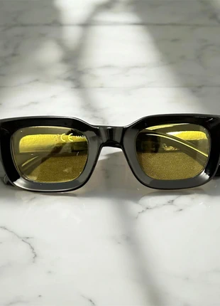 Lunettes de soleil Bershka, marca: Bershka, estado: Muy bueno, 4,00 €, 4,90 € Protección al comprador incluida