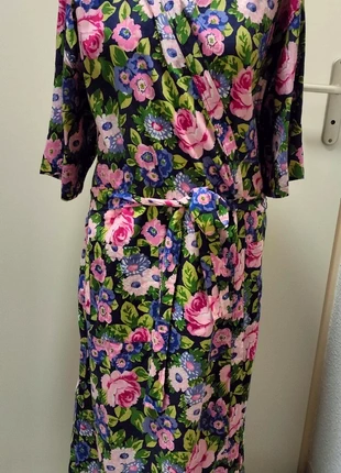 Robe / kimono 44/46 Fleurs Vintage, marca: ophiro, estado: Novo sem etiquetas, tamanho: XXL / 44 / 16, €12.00, €13.30 inclui Proteção do Comprador