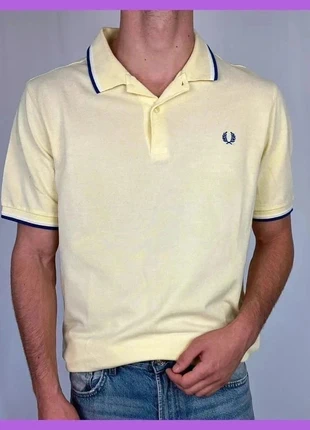 Polo Fred Perry jaune logo brodé, marque: Fred Perry, état: Très bon état, taille: XL, 16,00 €, 17,50 € Protection acheteurs (Pro) incluse